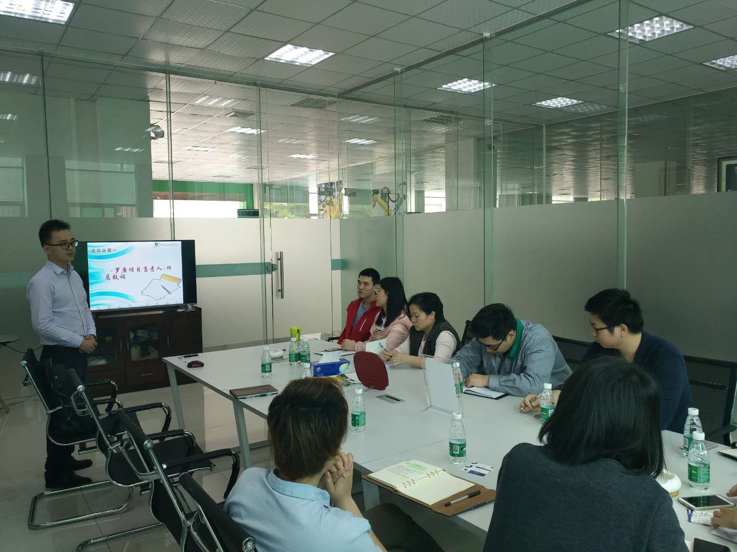 祝贺罗庚机器人签约顺景PG平台-PG官方网站（中国）